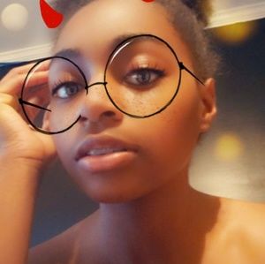 Meet your Posher, Armoni